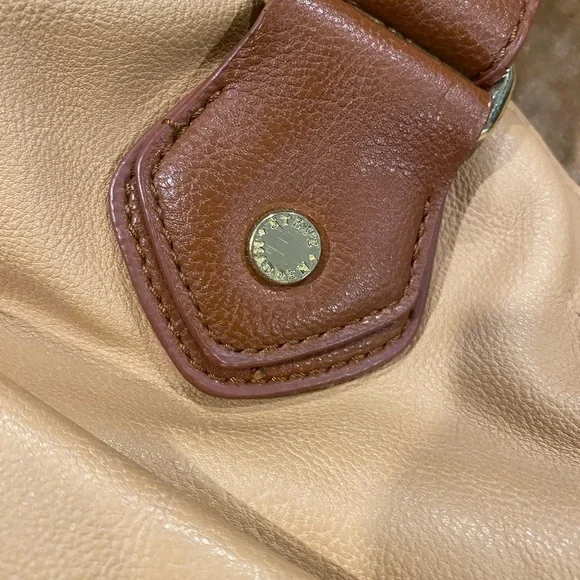 ✨EUC✨STEVE MADDEN faux leather bag with lots of pockets! Removable strap too🧡🤎 - Picture 7 of 14